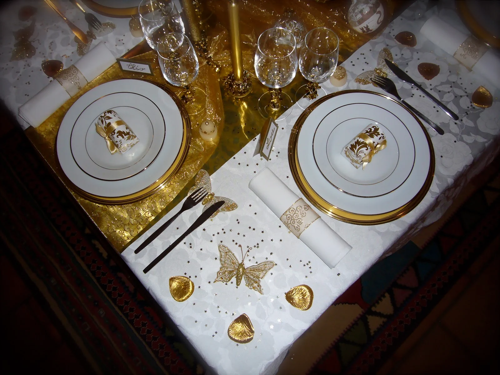 LES TABLES D'ISA: Table Noël Blanc/Or