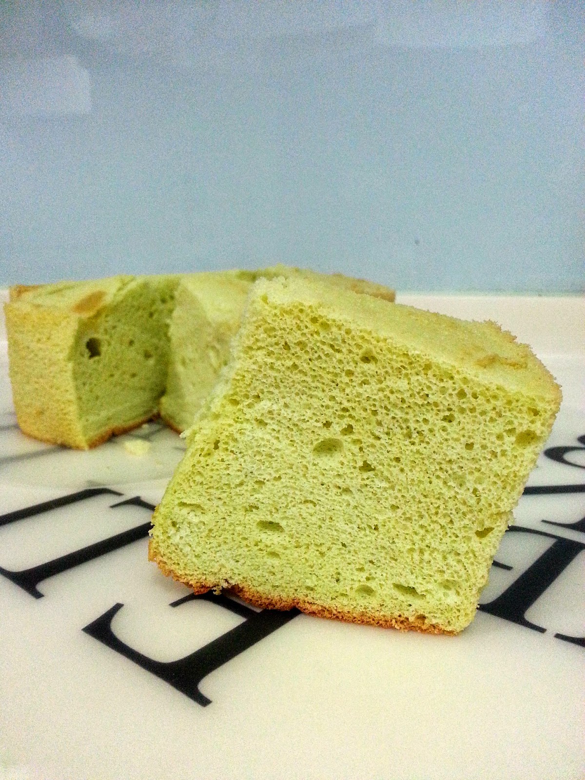 Baking on Cloud 9 Pandan rice flour chiffon cake