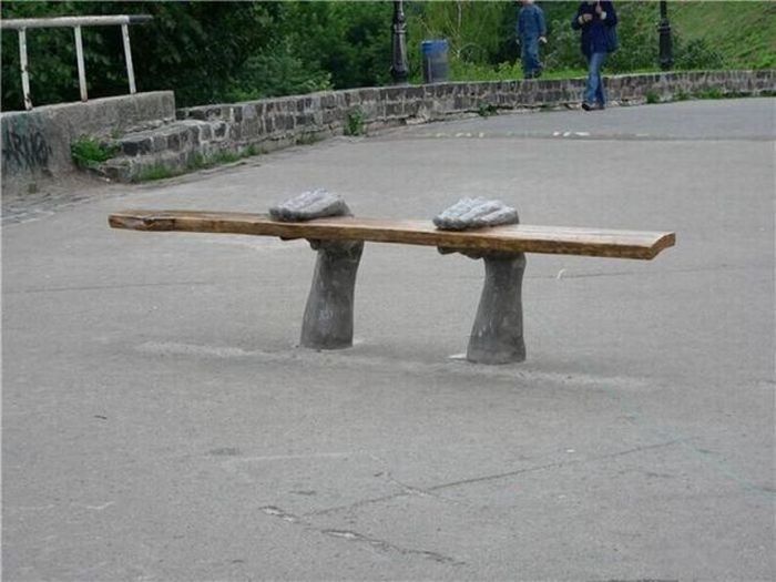 Bilderesultat for funny bench