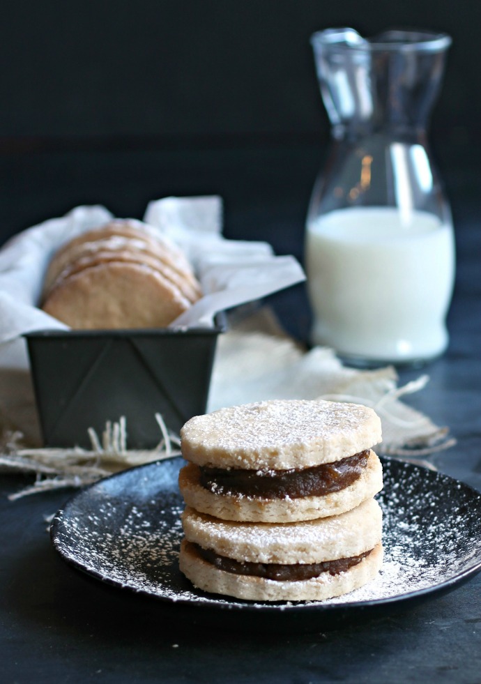 Honey and Date Sandwich Cookies