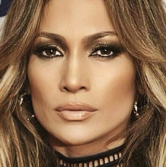 Beautytiptoday.com: Jennifer Lopez Master Of The Nude Lip: Can You Wear ...