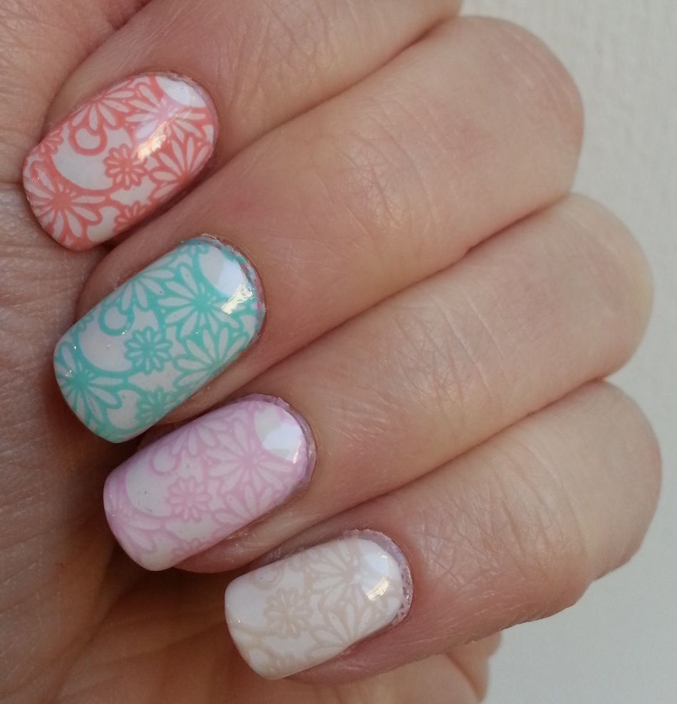 Pie's Eyes & Other Sparkly Stories...: More Stamping with Barry M Gelly ...