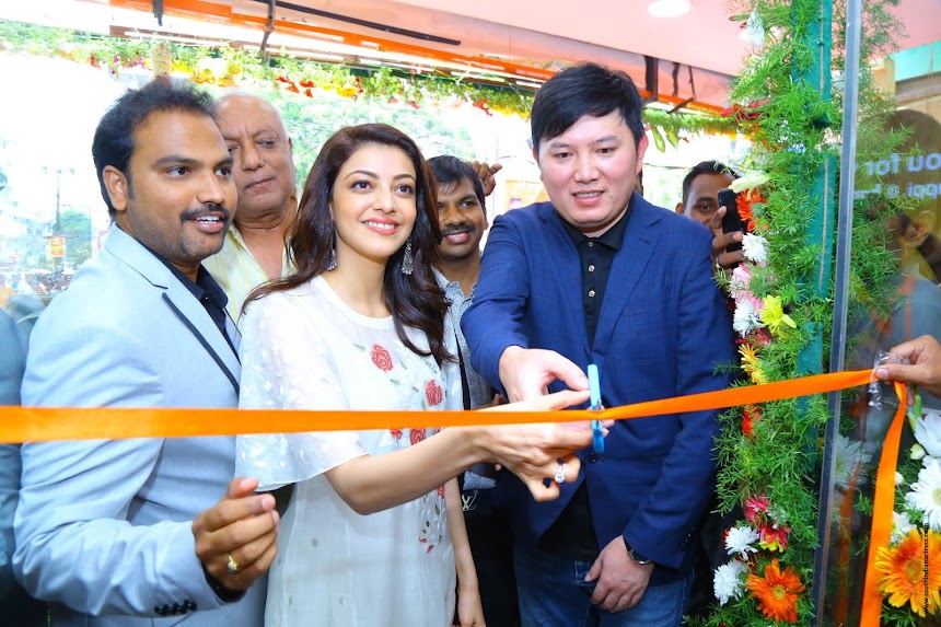 Kajal Aggarwal at Happi Mobiles Launch
