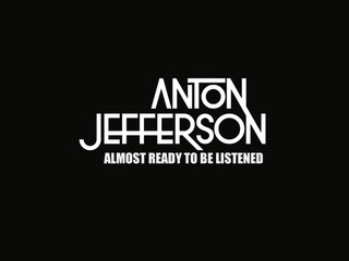 Anton Jefferson s'oriente vers une musique plus electro rock avec le titre "Full".