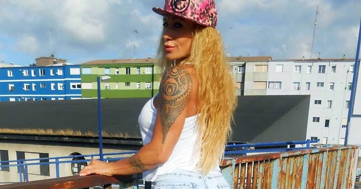 Her Calves Muscle Legs Victoria Lomba Calf Muscle Update