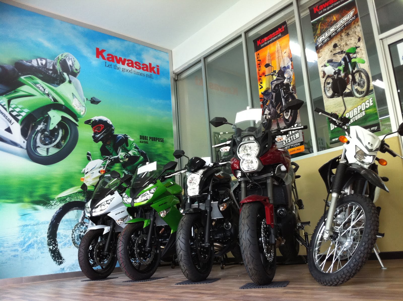 kawasaki showroom