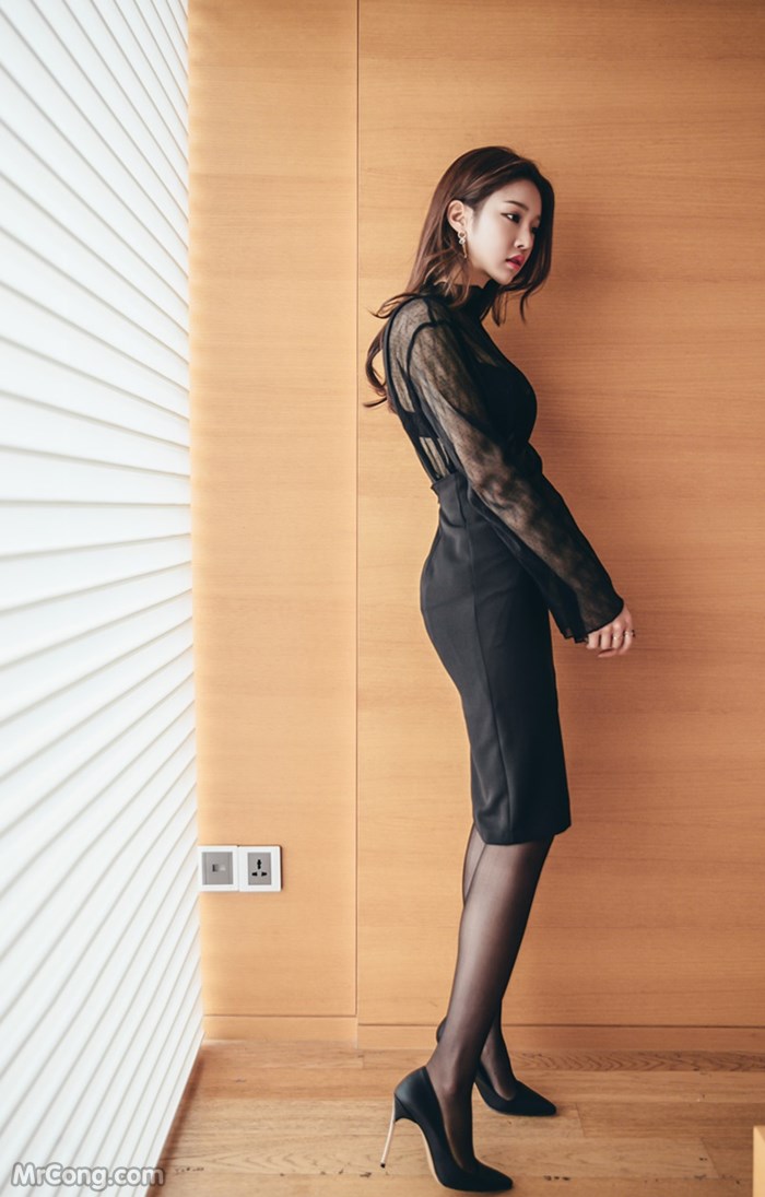 Beautiful Park Jung Yoon in the January 2017 fashion photo shoot (695 photos) photo 32-6