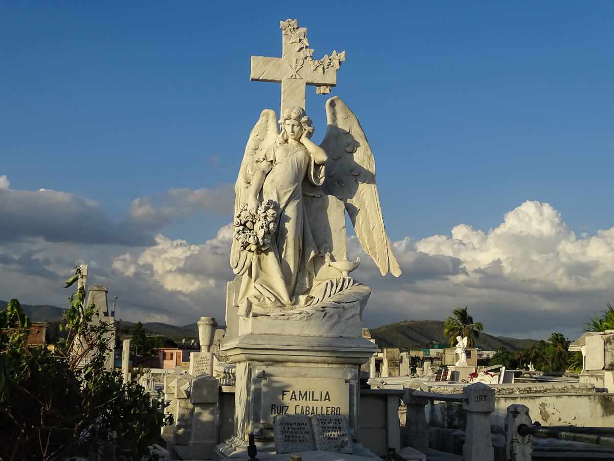 IsenhartsPhotos: Monuments in Cuba