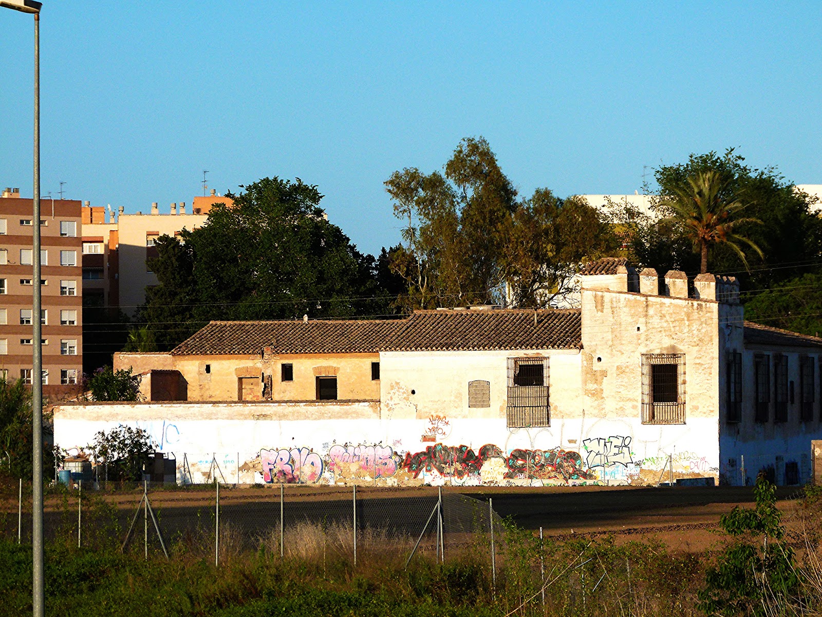 Alquería de la Torre, un bien municipal en ruinas Agenda Roja Valencia Alquería de la Torre, un bien municipal en ruinas Agenda Roja Valencia