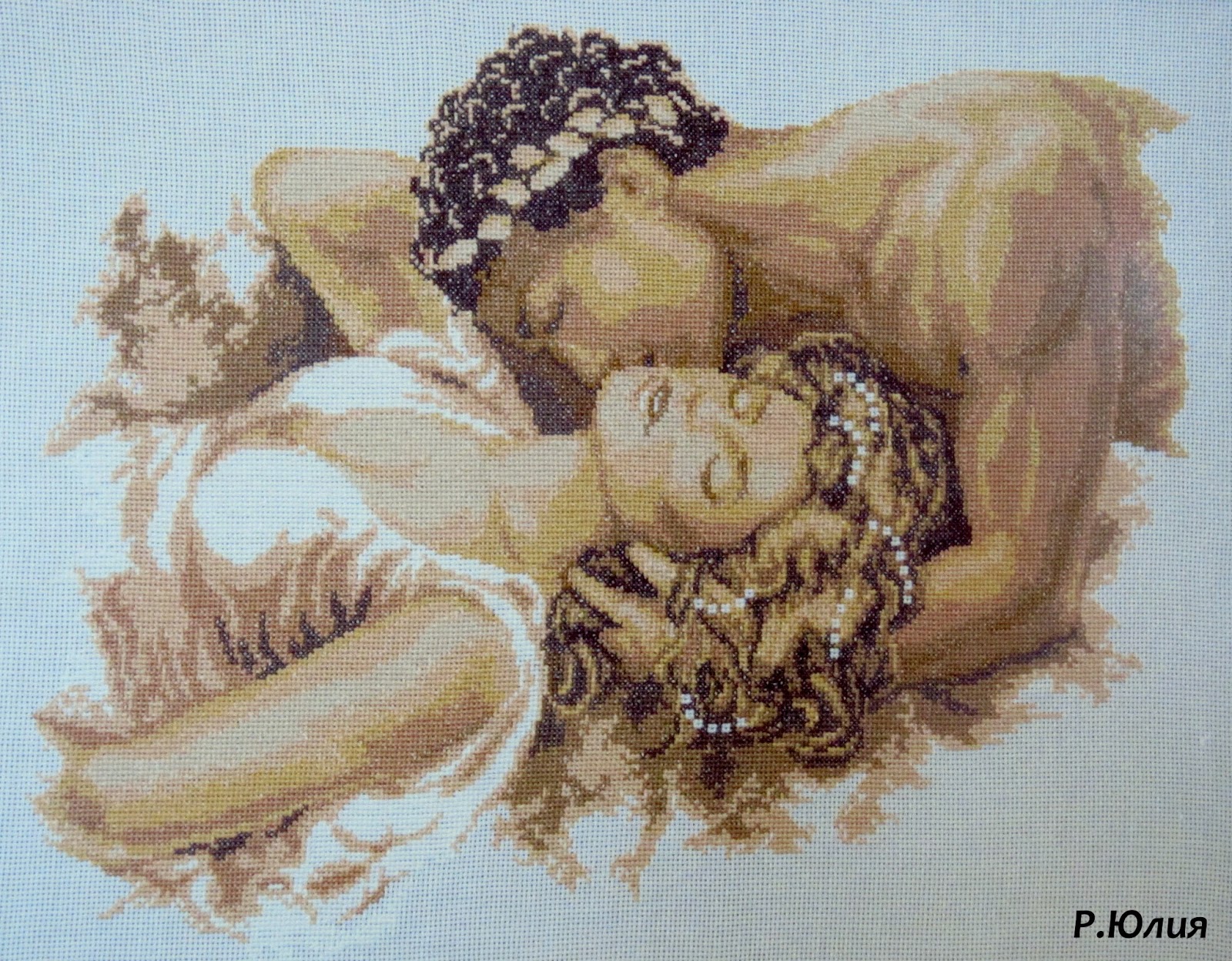 Схема вышивки поцелуя. Вышивка картина поцелуй. Картина крестиком поцелуй. Картина с поцелуем. Вышивка крестиком поцелуй.