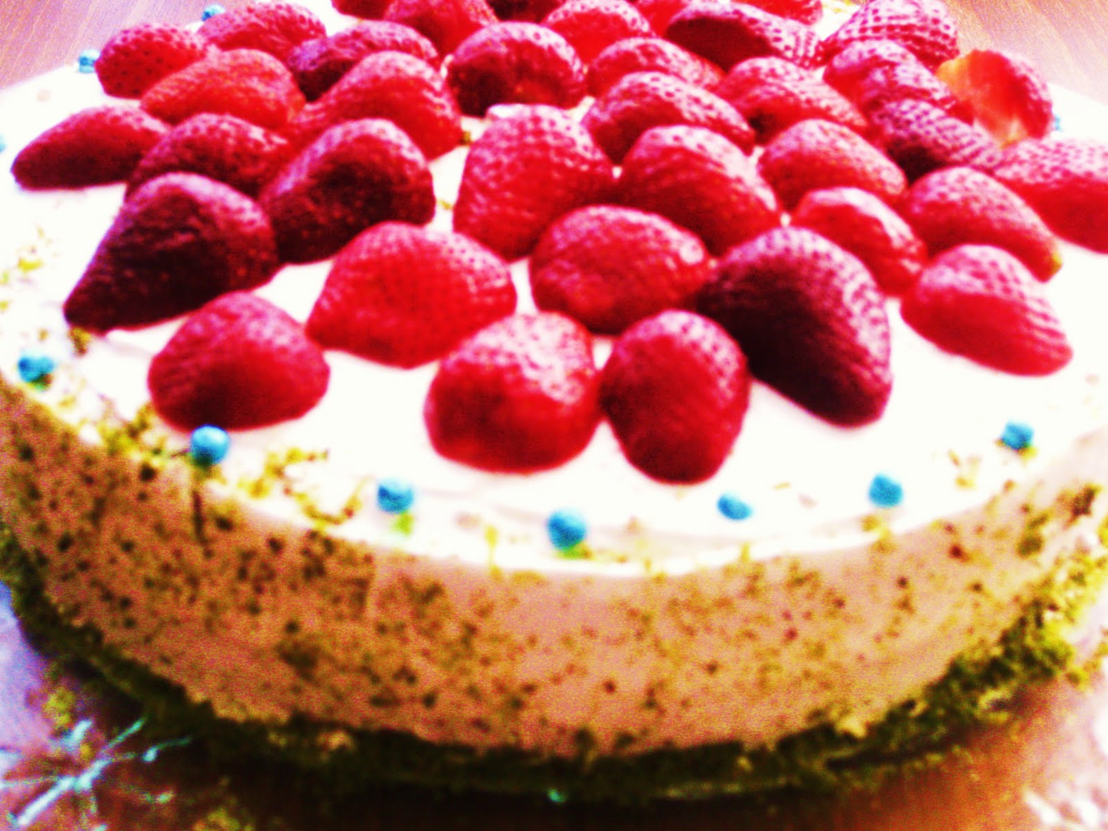 Cafe cgtanes ÇİLEKLİ PASTA