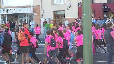 Petitdudu carrera de la mujer