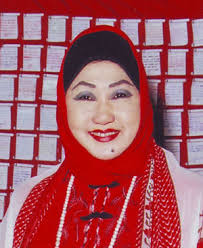 Kisah Sukses Dewi Motik Pramono Kisah Sukses Dewi Motik Pramono