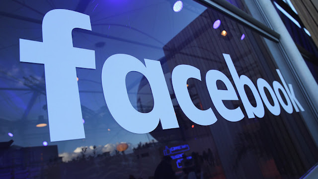 Após o escândalo da Rússia, o Facebook irá analisar manualmente todos os anúncios direcionados às pessoas.