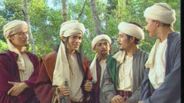 Pendidikan Islam Era Wali Songo Terhadap Pengaruh Kebudayaan Hindu – Budha Pendidikan Islam Era Wali Songo Terhadap Pengaruh Kebudayaan Hindu – Budha