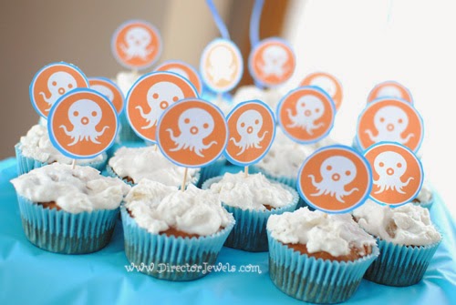 Octonauts Birthday Party Food Ideas | Octonaut Logo Cupcakes | Under the Sea Party at directorjewels.com
