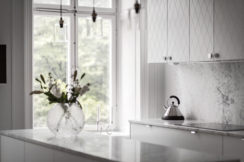 How to make an easy (yet beautiful) update on your kitchen ...