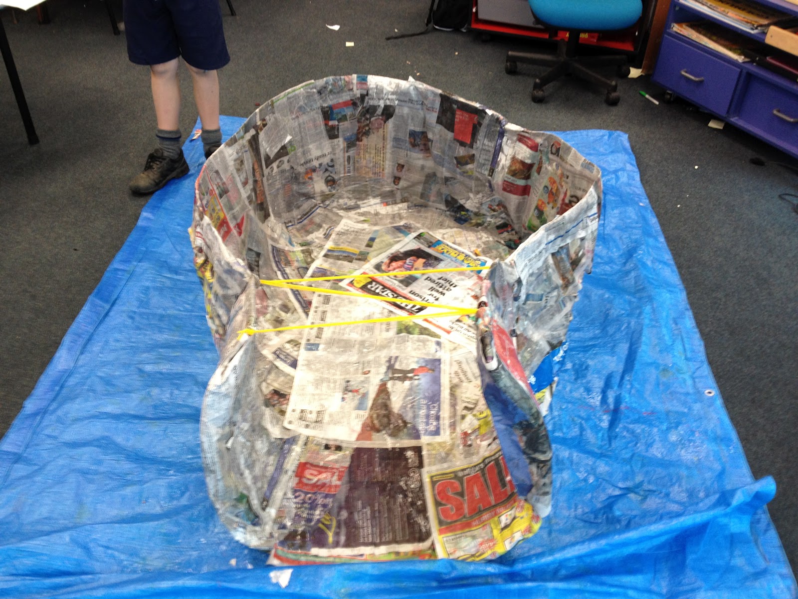 Room8B4 Rolly Paper Mache Igloo
