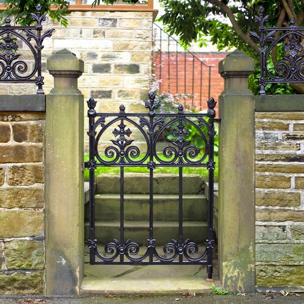 Methods to build your own garden gate