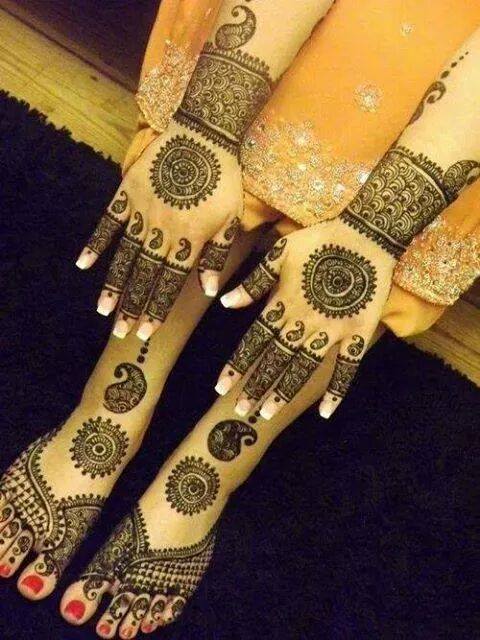 10 Stunning Mehndi Designs for Sangeet Night