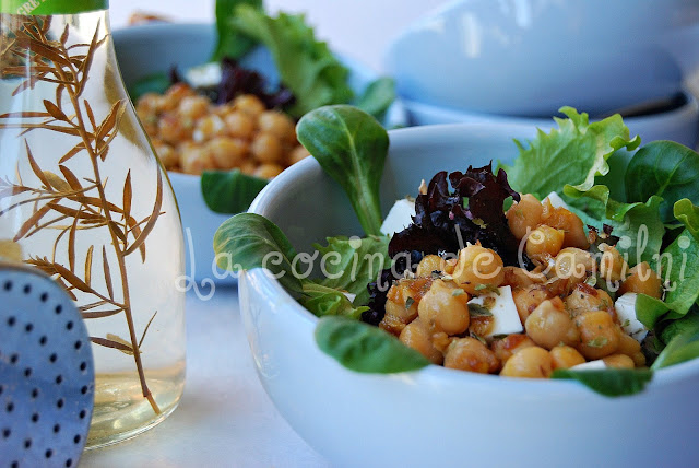 Ensalada templada de garbanzos (La cocina de Camilni) Ensalada templada de garbanzos (La cocina de Camilni)