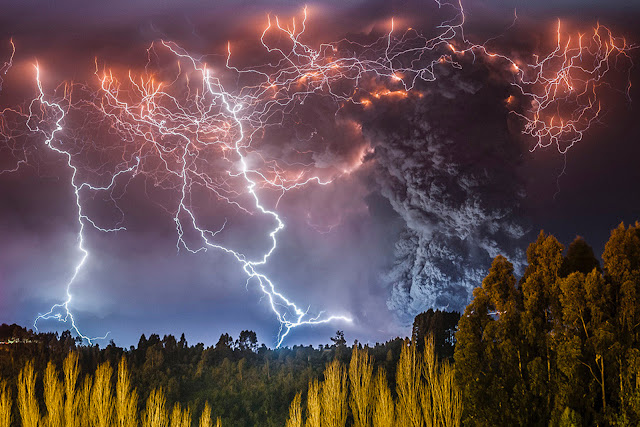 Lightning Strikes over the Puyehue-Cordón Caulle Volcano
