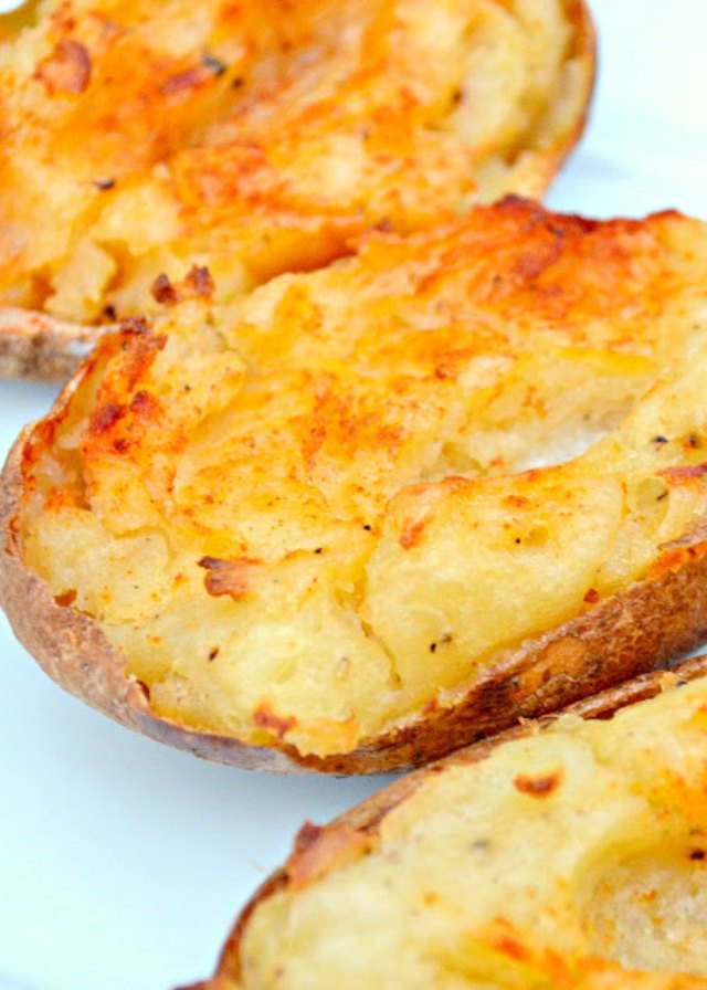 Twice Baked Potatoes recipe or Double Baked Potatoes are a favorite side dish! We love it for Christmas and is the best of both worlds with mashed potatoes and baked potatoes from Serena Bakes Simply From Scratch.