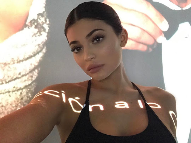 Kylie-Jenner-Latest-Selfie-Photo-on-Instagram