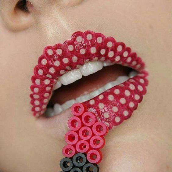 موديلات شفايف سكسي