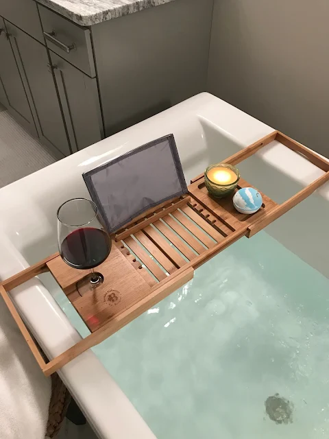 bamboo bath tray for wine glass