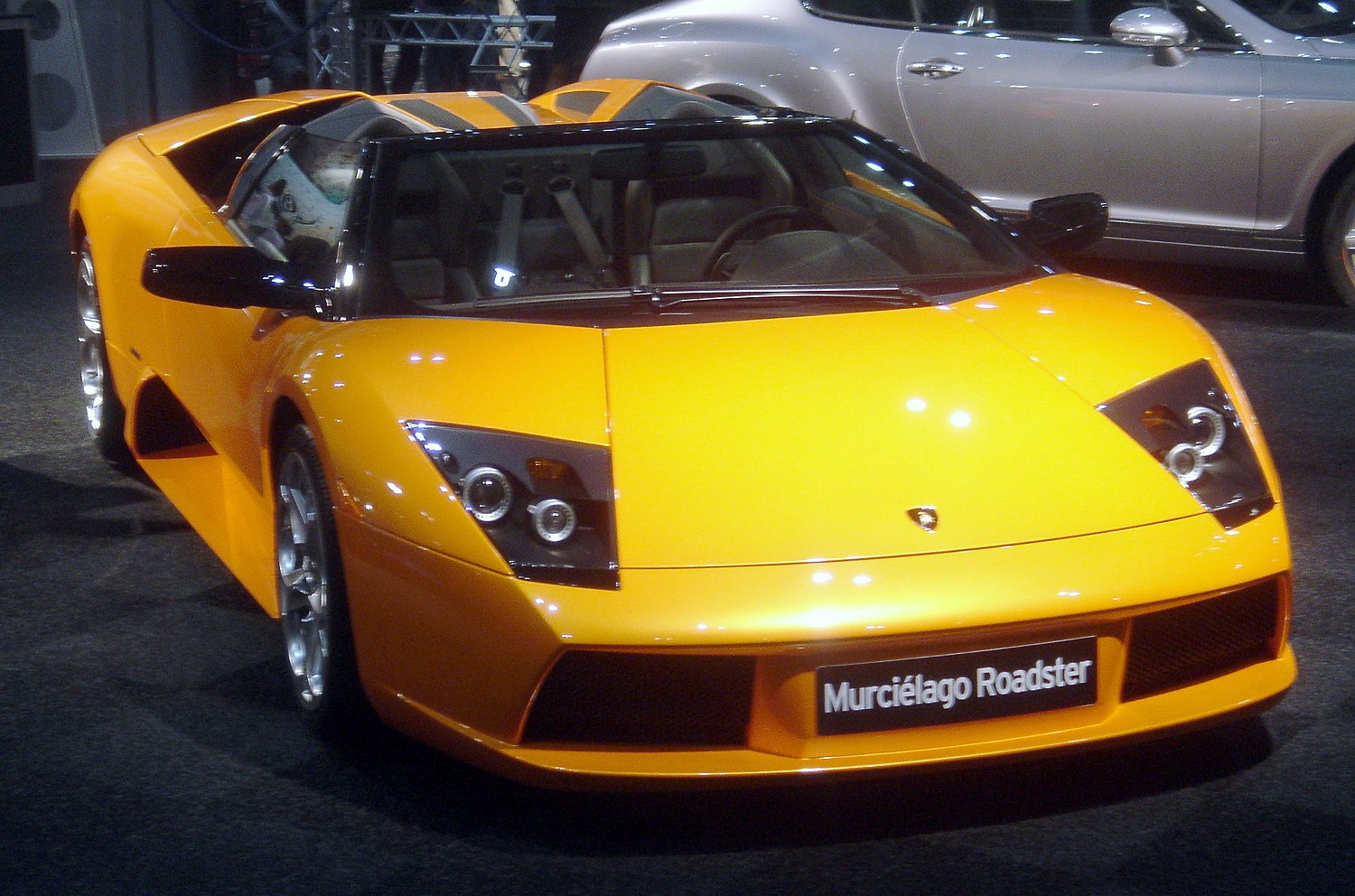 Vende-se Lamborghini Murciélago Roadster 2005 571cv 6.2 V12 48V