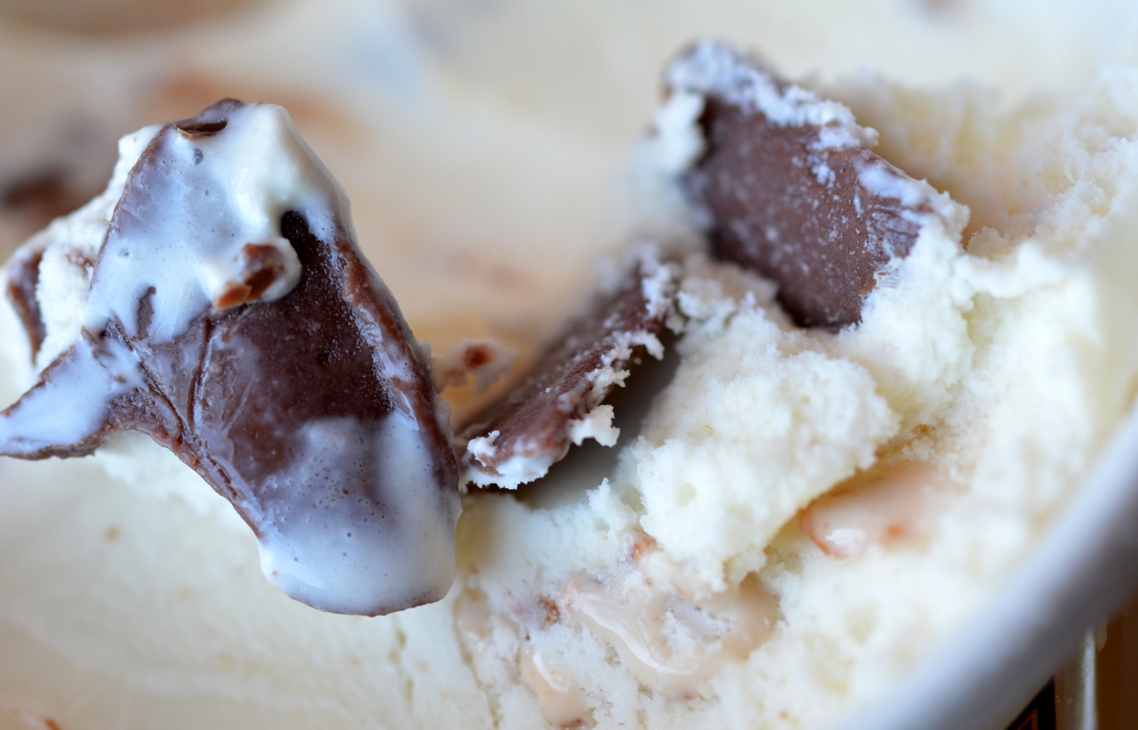 food and ice cream recipes REVIEW Graeter's Toffee Chocolate Chip