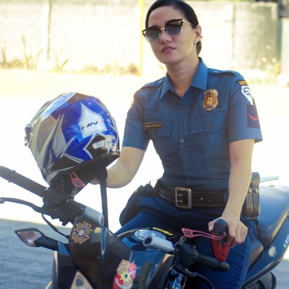 The prettiest police woman that youll ever see! MUST SEE 