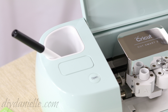 Cricut Air 2 easy storage compartments Storage compartments built into the Cricut Air 2