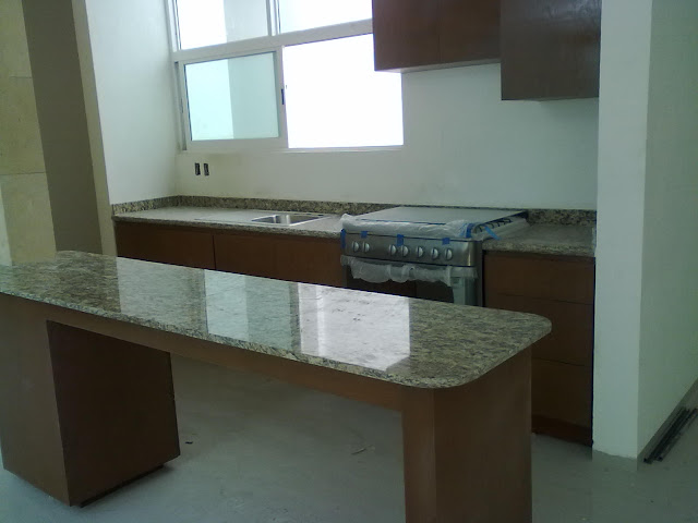 ROMAN DE LA ROSA ROMERO: COCINAS DE GRANITO