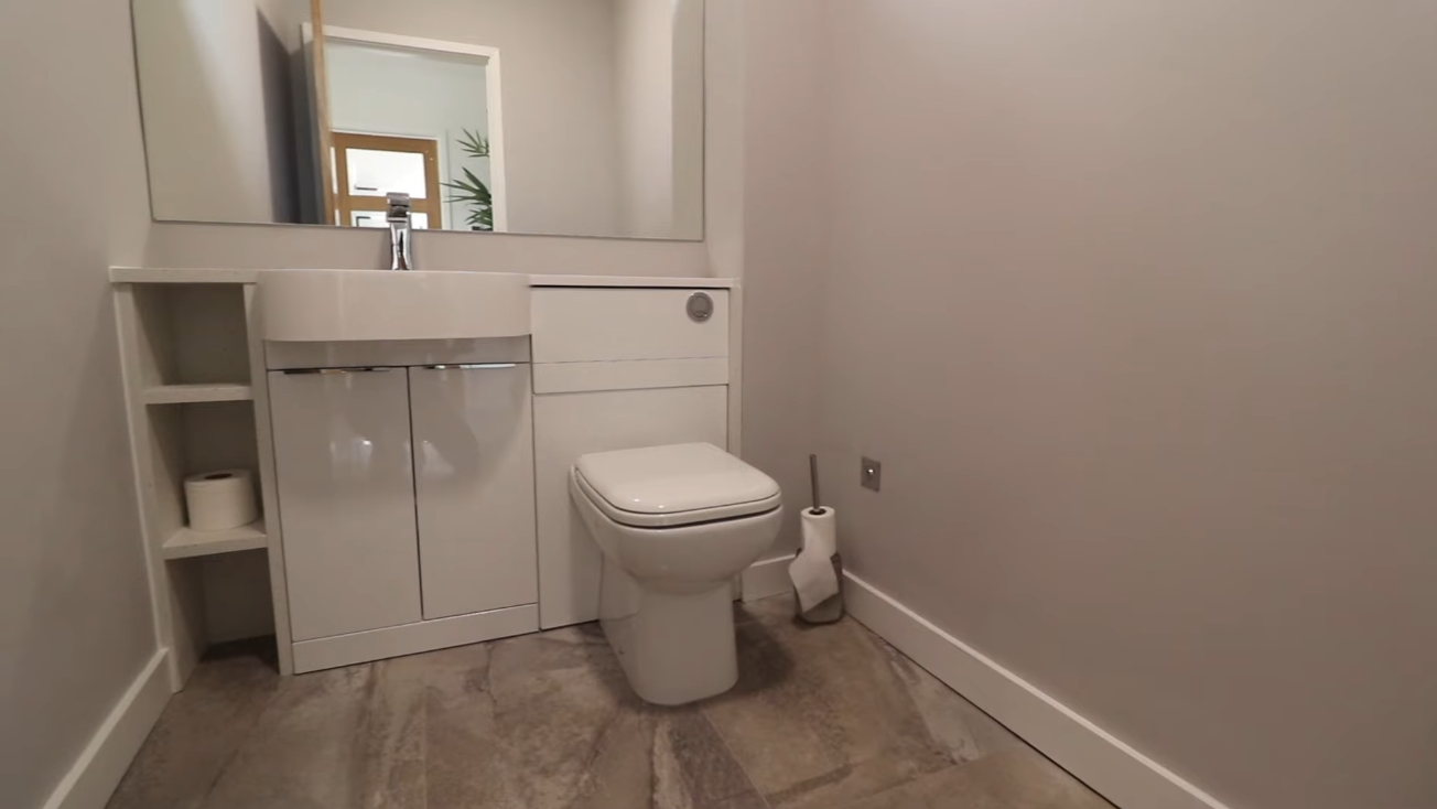 Home Interior Design Tour vs. What £500,000 Buys You In This Part Of The UK