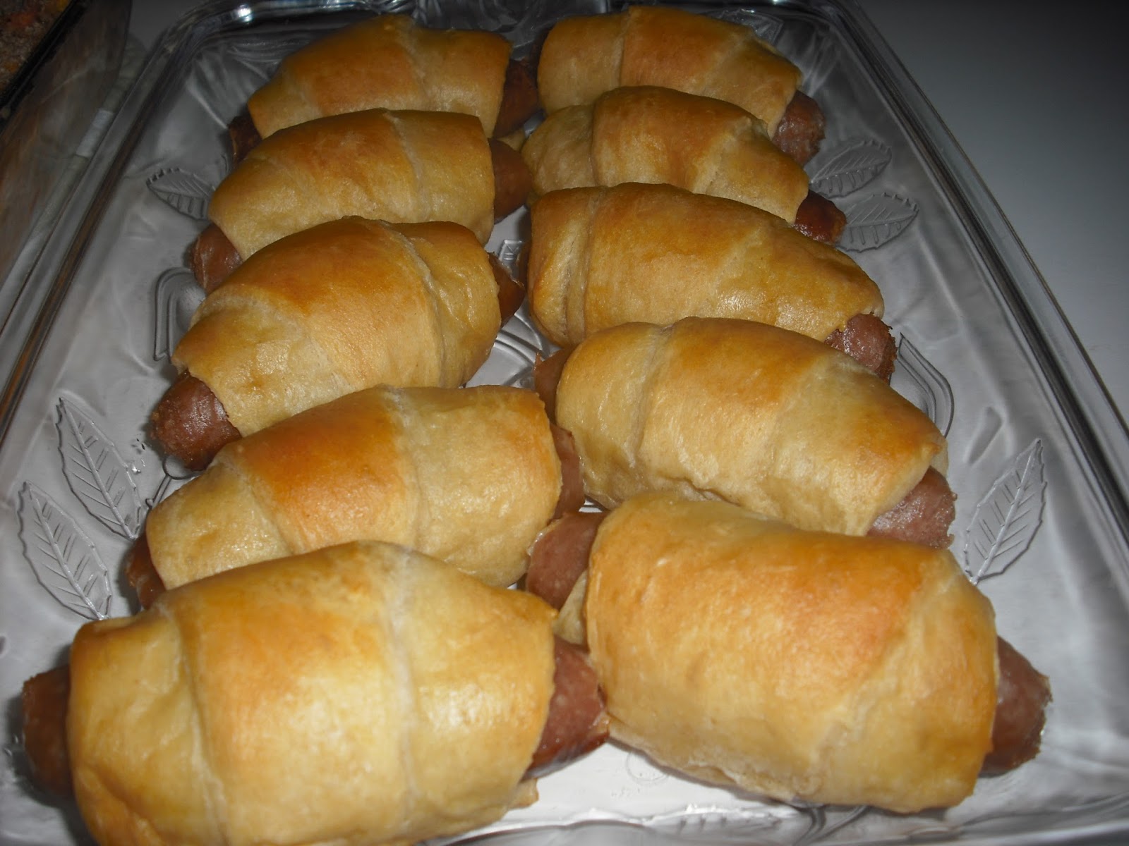 Recipe Marketing Sausages Wrapped In Crescent Dinner Rolls