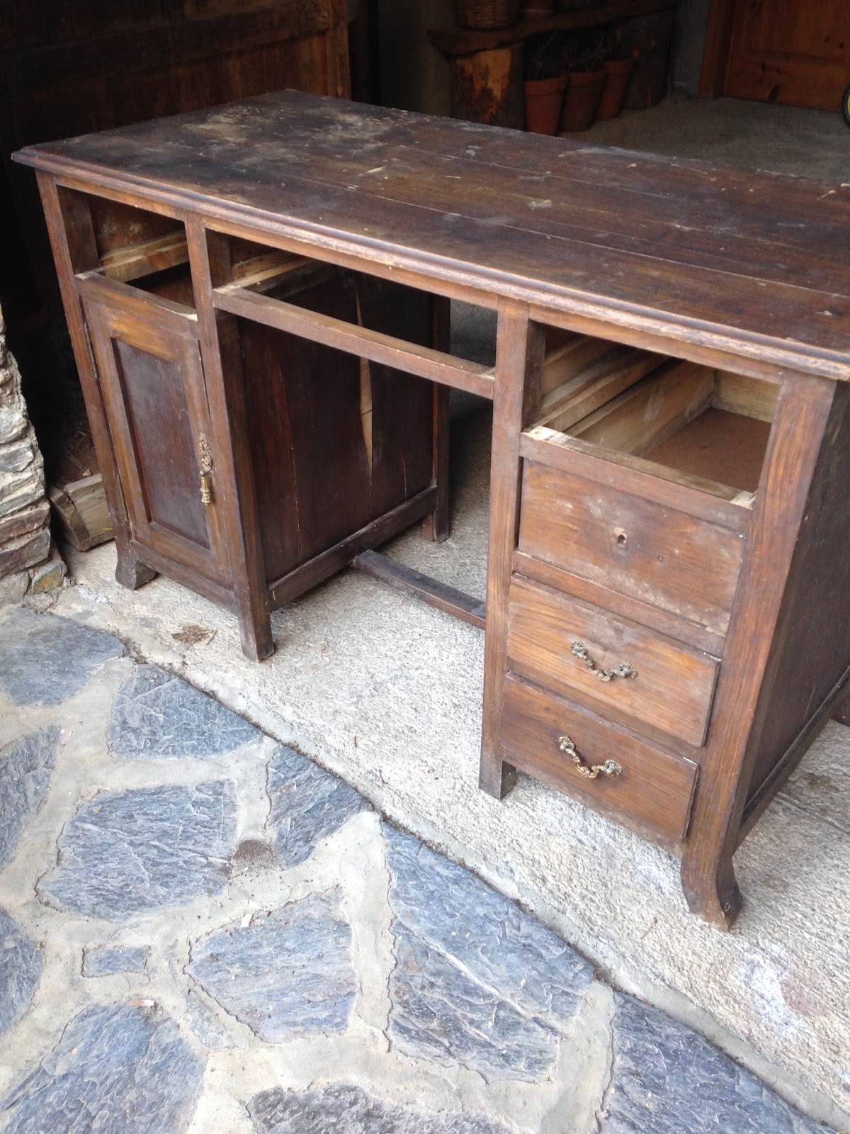 L'Antiga de Ripoll: TRES EREN TRES