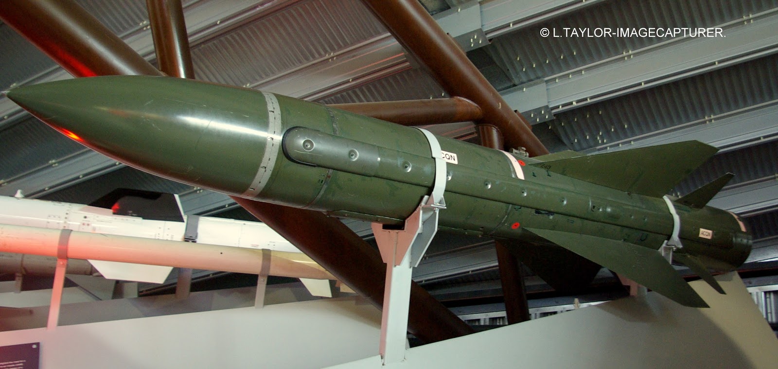 Звук бомбы ракет. Martel as 37 Missile. As-37 Martel Anti-radiation Missile. Martel ракета. ПРР Martel as-37.