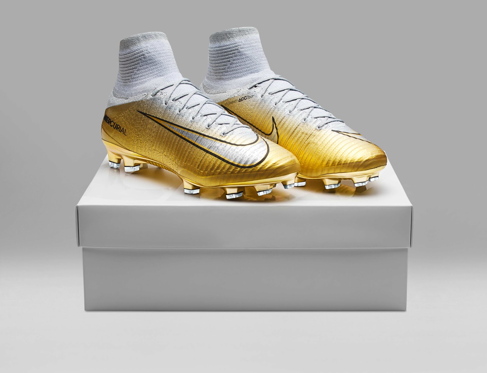 ronaldo shoes 2017 price