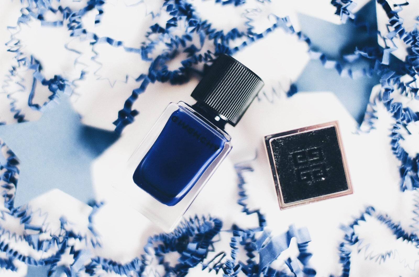 givenchy le vernis 30 heroic blue avis test swatch