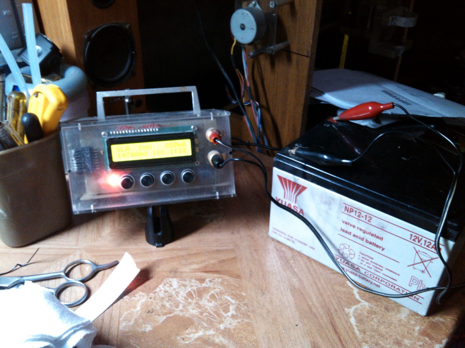 Info Manual Universal Battery Charger