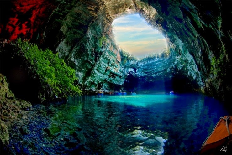 3. Melissani Cave, Kefalonia, Hellas (Greece) - Top 10 Incredible Beauties Hidden in the Caves