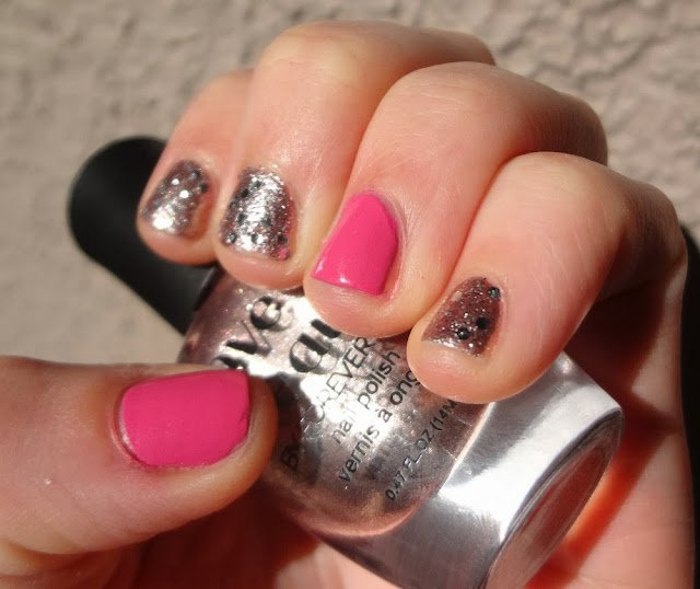aka Bailey: Rose Gold Sparkly Nails with Pink Accents