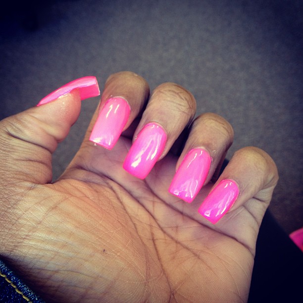 my square nails in hot pink) .