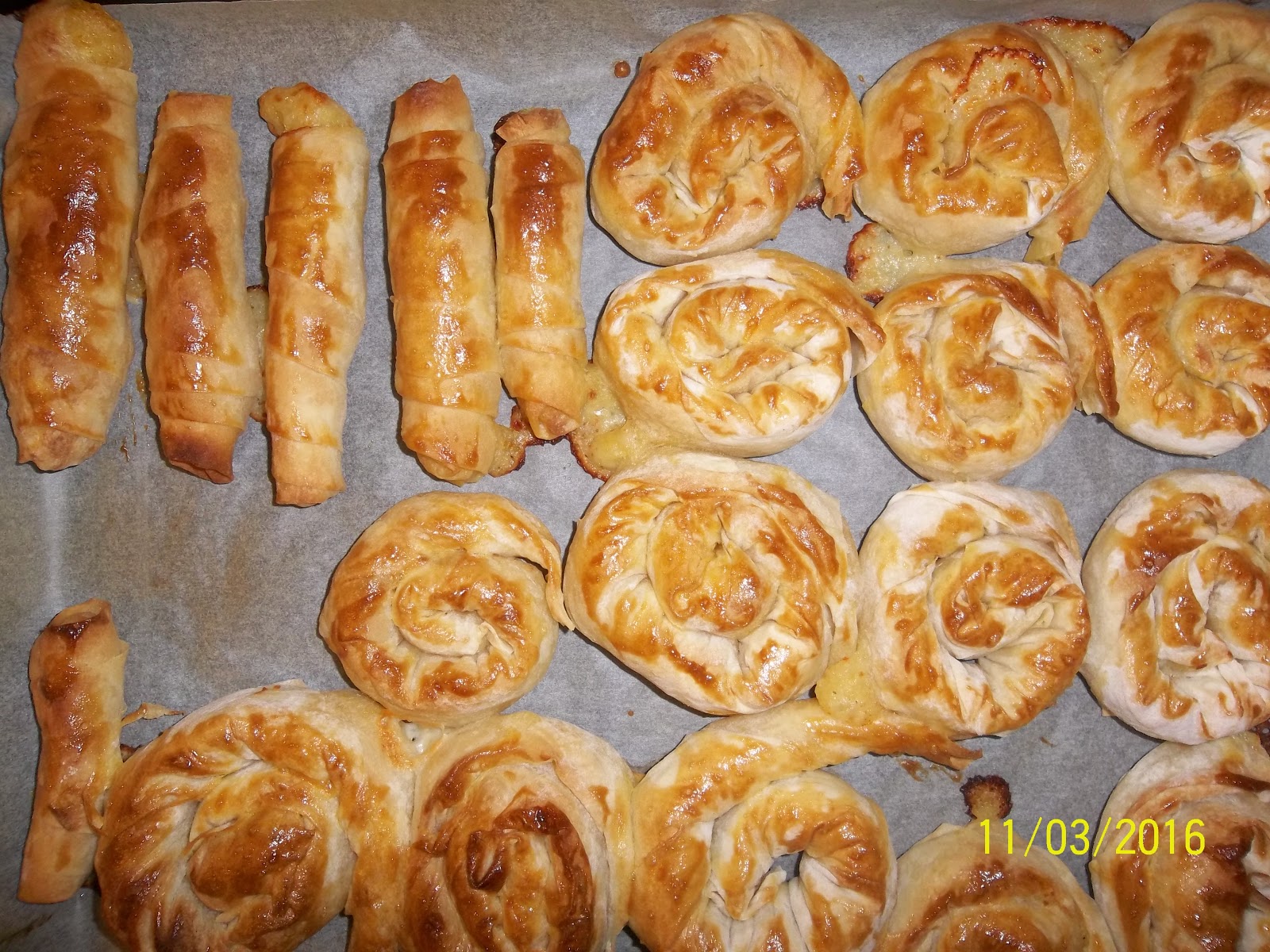 pratik yemek tarifleri PATATES VE KAŞAR PEYNİRLİ BÖREK