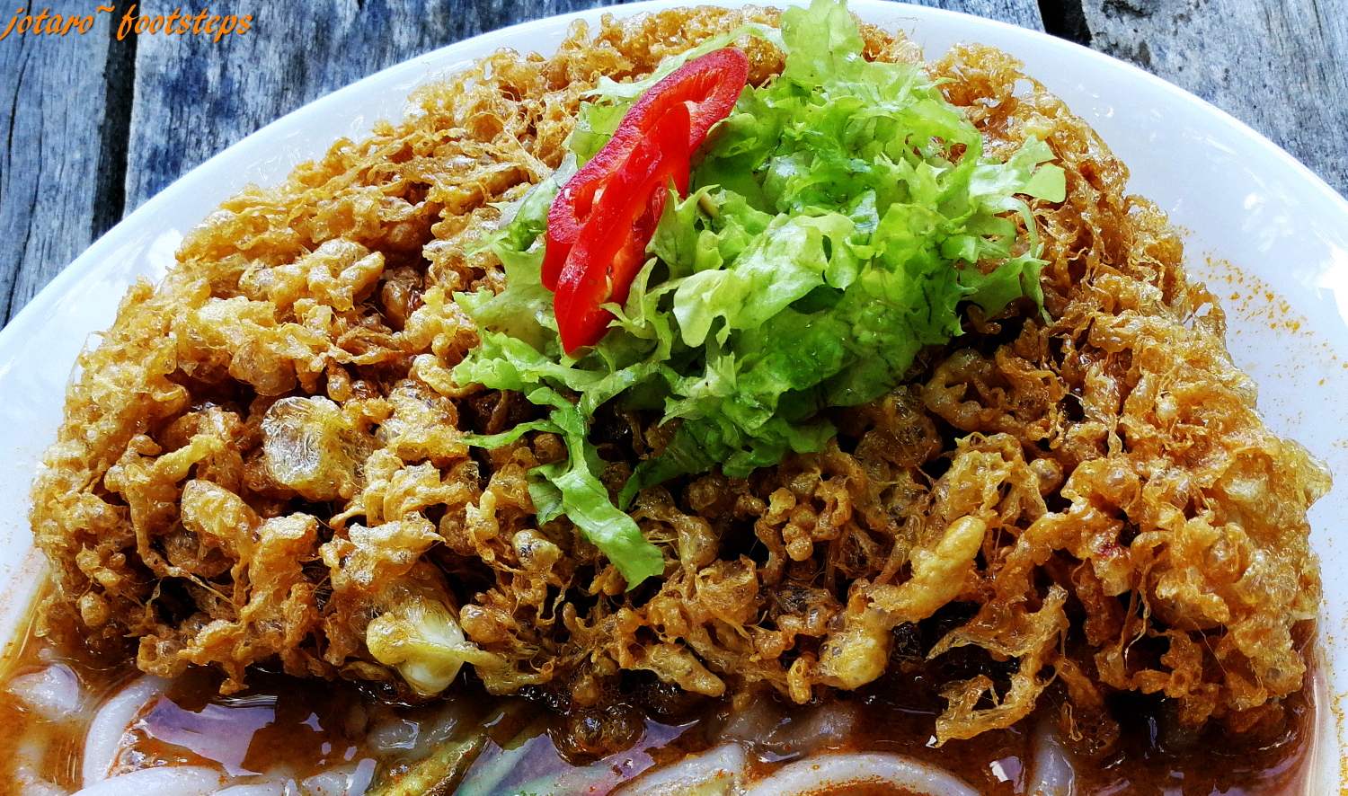 Rasai Laksa Telur Goreng Bersarang Terbaik Di Kafe Setinggan Saji My