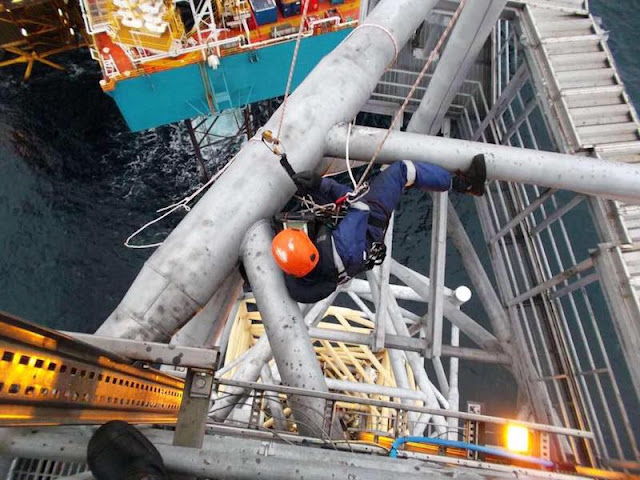 “Berbaloi Ke Kerja Offshore?” Jawapan Engineer Ini Akan Buat Anda Termenung “Berbaloi Ke Kerja Offshore?” Jawapan Engineer Ini Akan Buat Anda Termenung