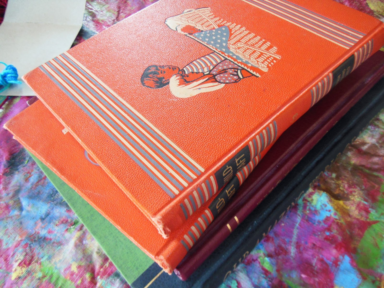 Elaine Vickers YarnWrapped Frame