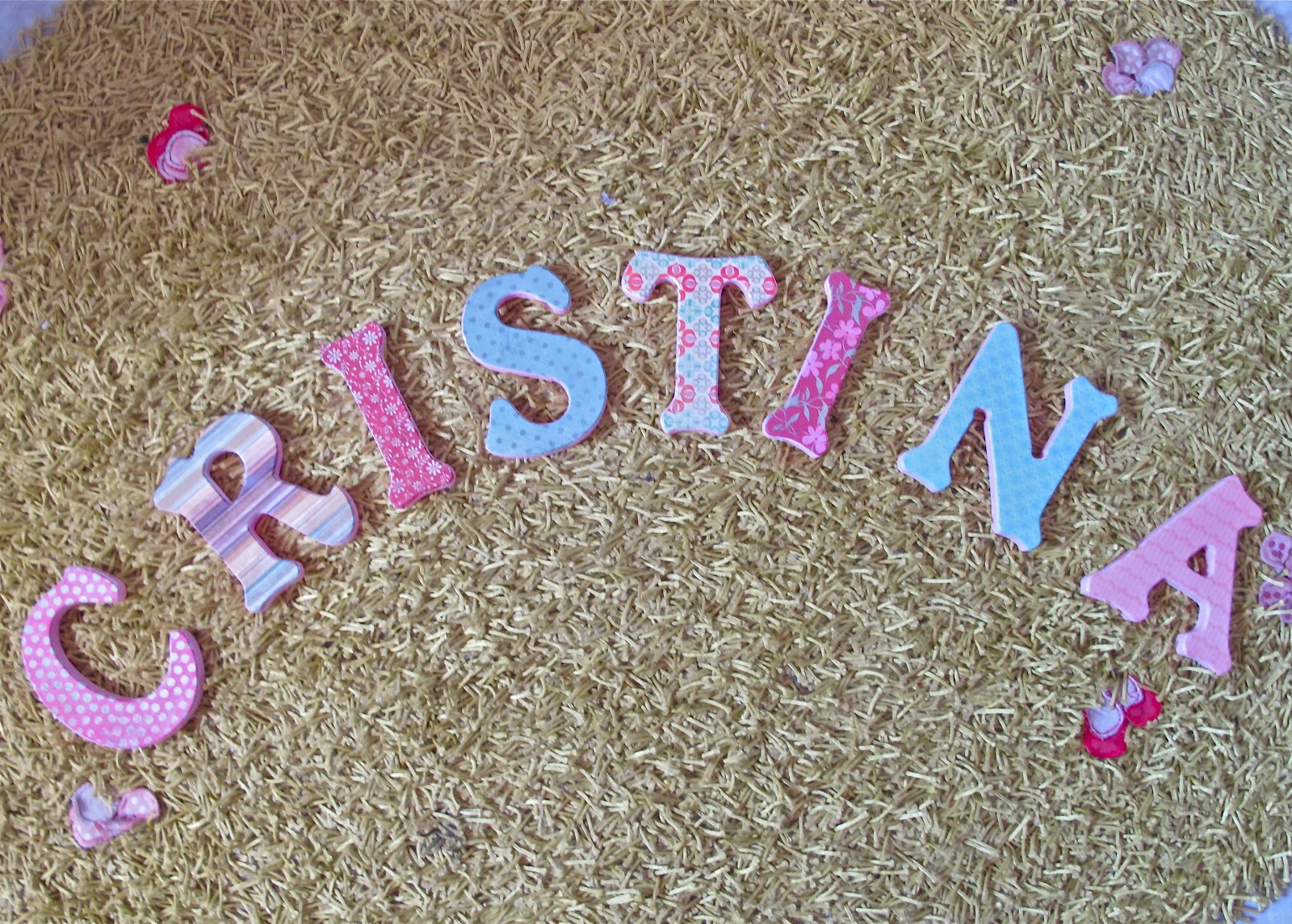 El Jardín de los Nombres Letras decoradas para la